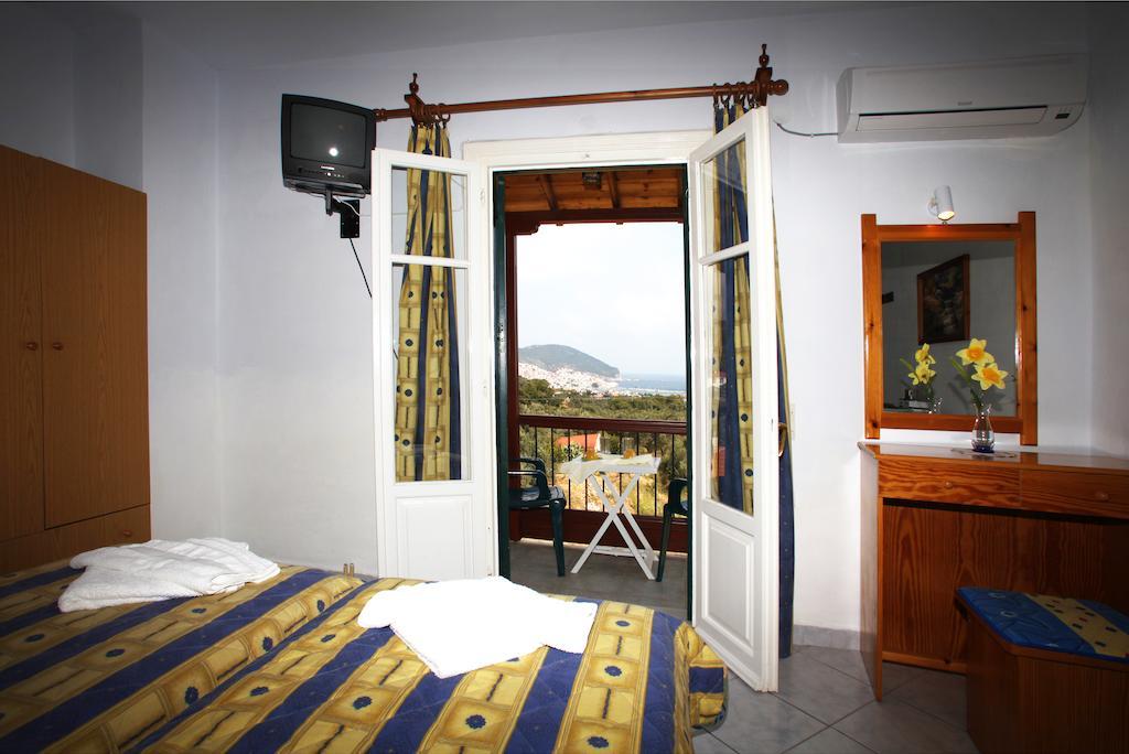 Alexandros Rooms & Studios سكوبيلوس تاون الغرفة الصورة