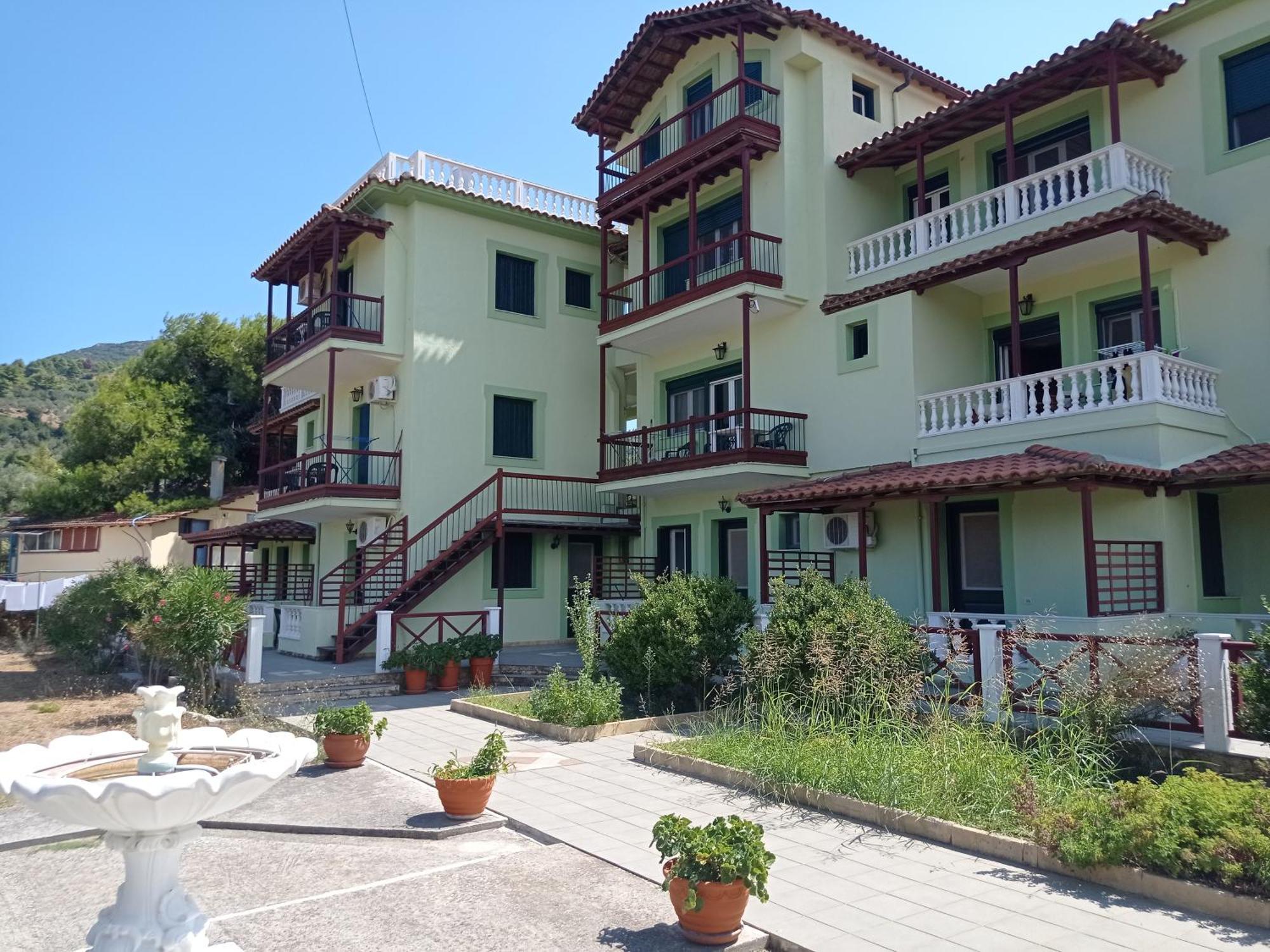 Alexandros Rooms & Studios سكوبيلوس تاون المظهر الخارجي الصورة