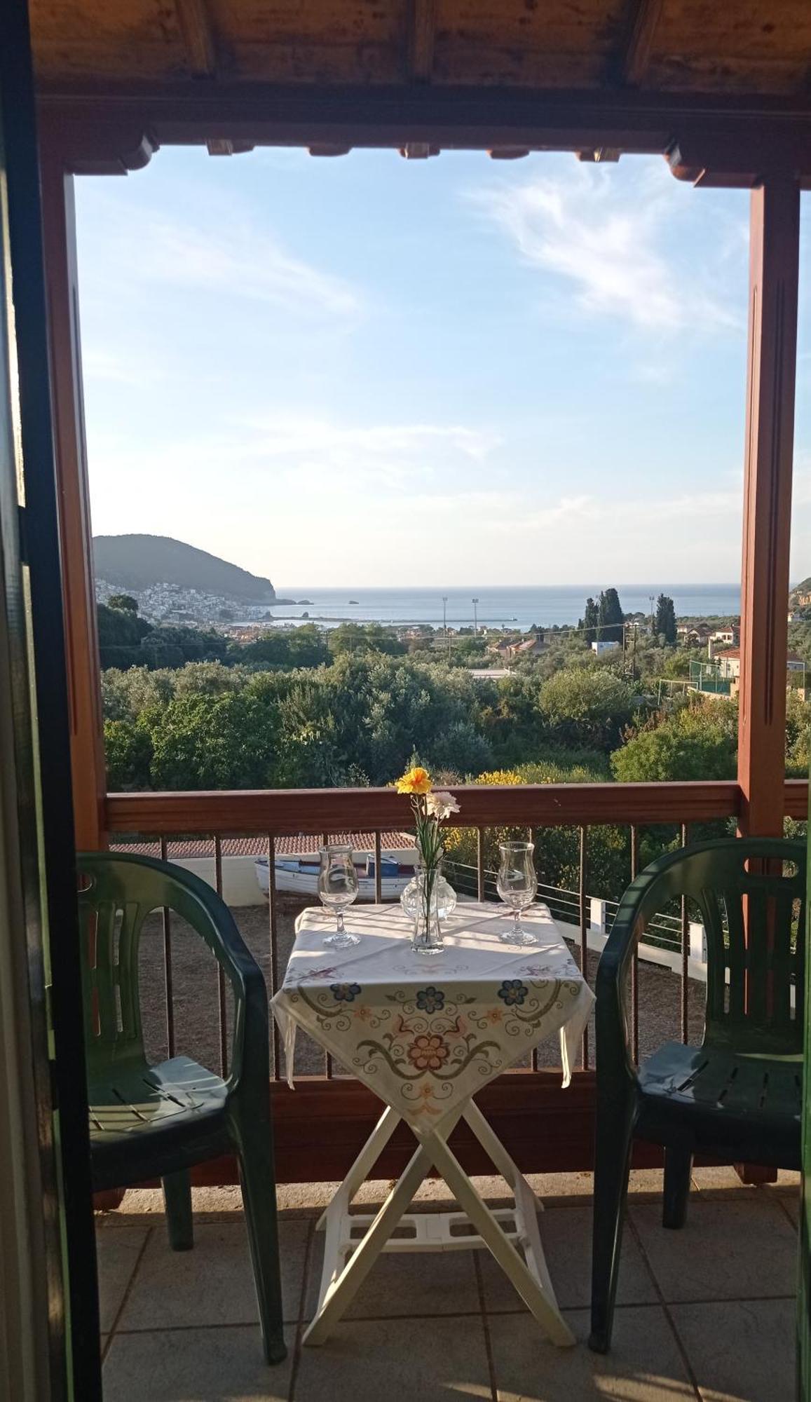 Alexandros Rooms & Studios سكوبيلوس تاون المظهر الخارجي الصورة